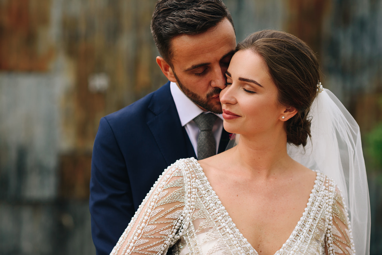 Relaxed wedding portraits at Cripps Stone Barn.